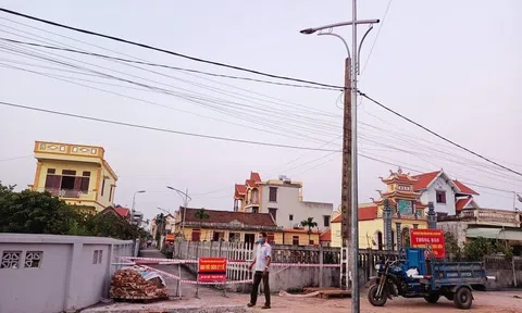 Nam Định: Phát hiện lái xe luồng xanh nhiễm Covid-19, tiếp xúc rất nhiều người