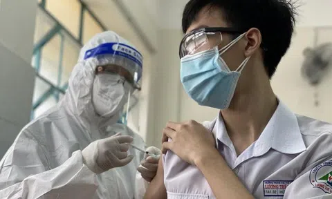 Bộ Y tế cấp phép 2 loại vắc xin phòng Covid-19 tiêm cho trẻ em