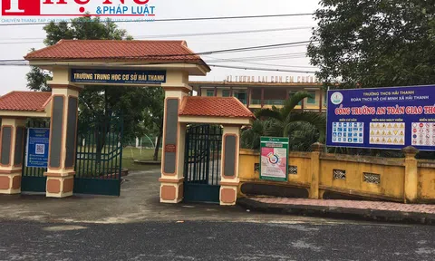 Hải Hậu, Nam Định: 48 học sinh cùng 6 giáo viên đi cách ly tập trung vì liên quan đến F0