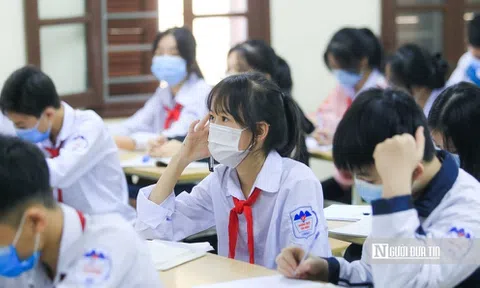 ĐBQH quan ngại khi Hà Nội cho học sinh đi học trở lại