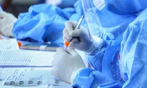 Hôm nay (13/11), Hà Nội thêm 146 ca Covid-19, trong đó 27 ca cộng đồng