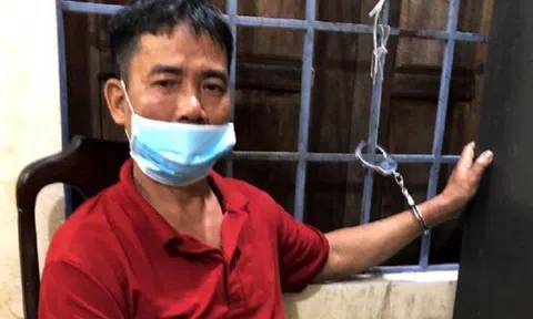 Bắt khẩn cấp gã côn đồ mang dao "dằn mặt" phó chủ tịch xã, đâm công an trọng thương