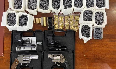 Phát hiện kho "hàng nóng" chứa nhiều súng, đạn hoa cải của nữ quái đất Cảng