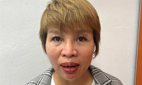 Thủ đoạn của nữ quái giả danh thầy bói lừa cắt ''vong'' để chiếm đoạt tài sản