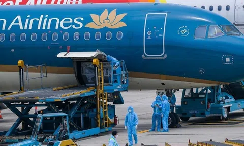 Vietnam Airlines vẫn có nguy cơ đối mặt với "án" huỷ niêm yết