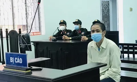 Kẻ dùng ảnh "nóng" tống tiền bà Phương Hằng bị phạt 1 năm tù treo