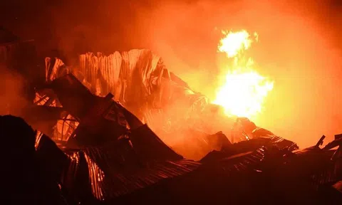 Tiết lộ nguyên nhân ban đầu dẫn đến vụ cháy chợ Ninh Hiệp