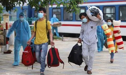 Thủ tướng yêu cầu các địa phương không gây khó khăn cho người dân về quê ăn Tết