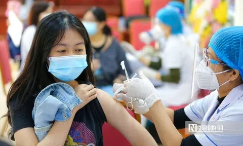 Thủ tướng yêu cầu triển khai thần tốc chiến dịch tiêm chủng mùa Xuân