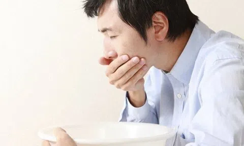 Những triệu chứng đường ruột ở người nhiễm "Omicron tàng hình"