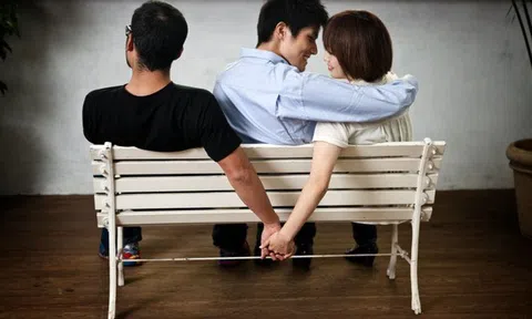 Lý do phụ nữ ngoại tình không đơn giản như đàn ông nghĩ