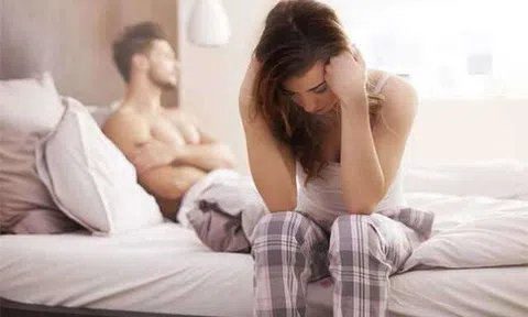 Không "quan hệ" với vợ 17 năm vì... mê tín
