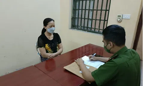 Hà Nội: Tạm giữ người phụ nữ hắt nước bẩn vào 3 cán bộ