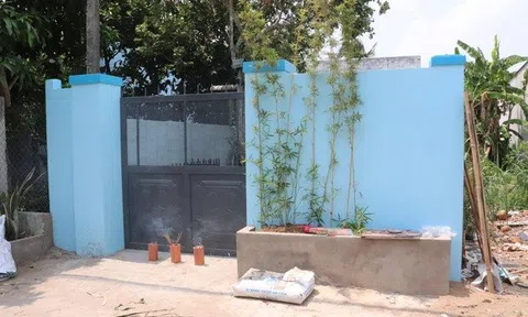 Cặp vợ chồng tử vong tại nhà riêng, hai con gái nhập viện cấp cứu