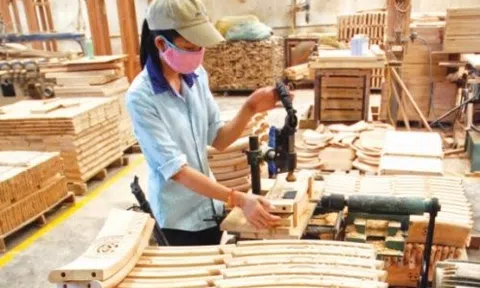 Những chính sách mới nổi bật có hiệu lực từ tháng 5/2022