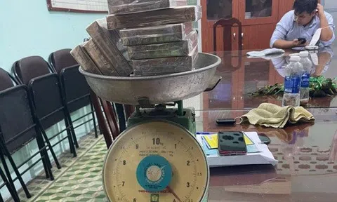 Triệt phá đường dây mua bán ma túy xuyên quốc gia bằng đường thủy