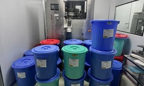 Triệt phá đường dây sản xuất tân dược giả quy mô lớn