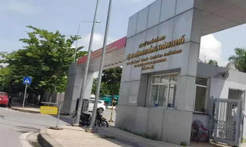 Điều tra vụ bé trai 2 tháng tuổi tử vong vì rơi từ tầng 5 bệnh viện xuống đất