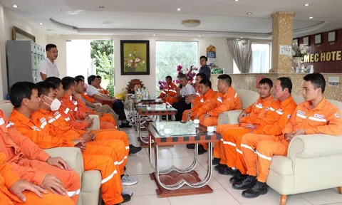 Thăm hỏi động viên CBCNV dự án bảo dưỡng nhà máy Lọc hóa dầu Nghi Sơn