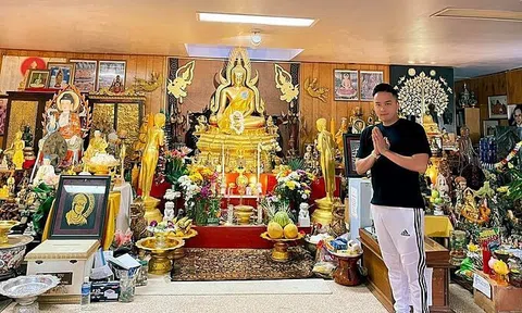 Cao Thái Sơn bị chỉ trích đứng phản cảm ở chùa