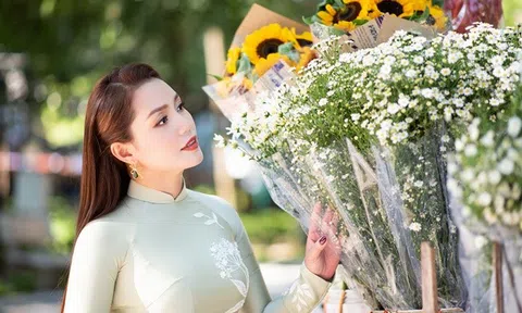 Xao xuyến ngắm Nguyễn Ngọc Anh tha thướt với áo dài trong nắng thu vàng óng ả