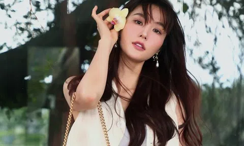 Diễm My 9X biến hóa phong cách, khoe nhan sắc trong bộ ảnh do bạn thân chụp