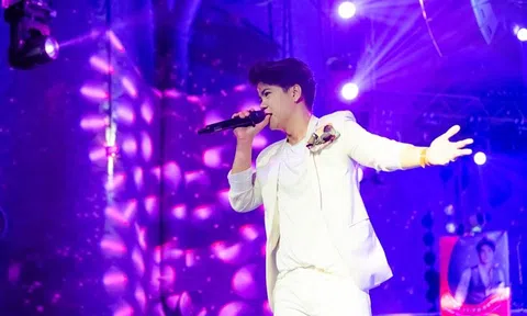 Đinh Mạnh Ninh tái xuất với album nhạc Disco Funky, khẳng định đây là "canh bạc" của mình