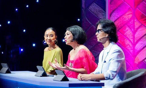 Người hát tình ca 2022: Danh ca Ý Lan hào hứng thị phạm cách "hú" cho nam thí sinh 