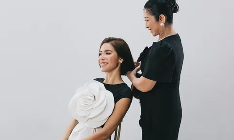 Minh Tú: Càng lớn tôi càng thấm thía sự hy sinh của mẹ