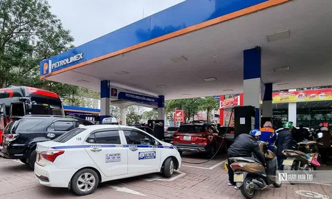 Bộ Tài chính: Sẽ trình phương án giảm thuế nếu xăng tiếp tục tăng