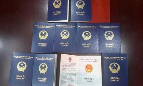 Người dân có cần xin cấp mới hộ chiếu khi có hộ chiếu gắn chip?
