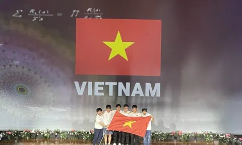 Việt Nam đạt 2 huy chương Vàng Olympic Toán học quốc tế