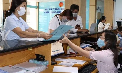 Thu ngân sách từ bất động sản, chứng khoán sụt giảm mạnh