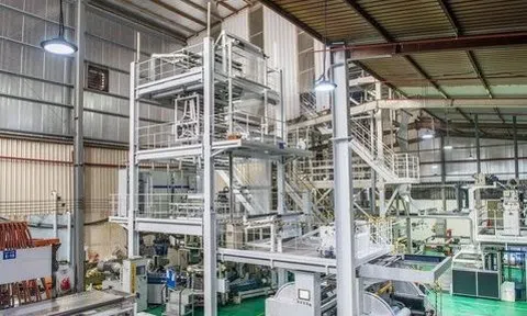 Một cổ phiếu bỗng tăng trần sau 19 phiên giảm sàn liên tiếp