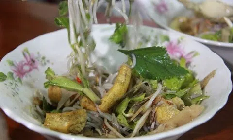 Về phố núi Pleiku thưởng thức món "một lần ăn, cả đời nhớ"