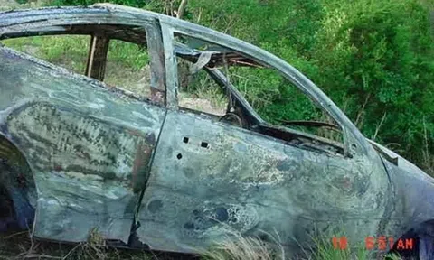 Án Tây-Luật Ta: Tử thi cháy đen trong ô tô và màn kịch giả chết của cặp vợ chồng trẻ