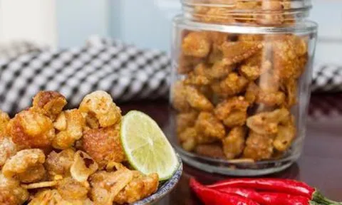 Công thức làm món tóp mỡ mắm ớt tỏi giòn rụm ăn siêu cuốn