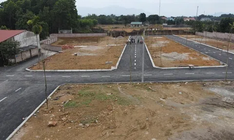 Cho phép địa phương được quyết định phân lô, bán nền