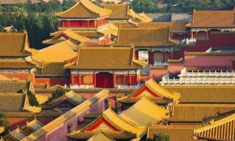 Vì sao mái cung điện Tử Cấm Thành không có vết phân chim suốt 600 năm?