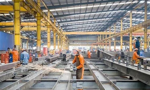 Tp.HCM: Kinh tế khởi sắc nhưng còn nhiều thách thức