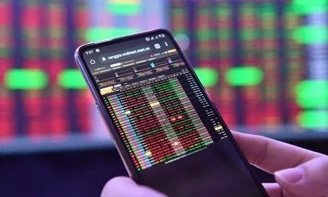 Lăng kính chứng khoán 3/7: Rủi ro điều chỉnh có phần tăng lên