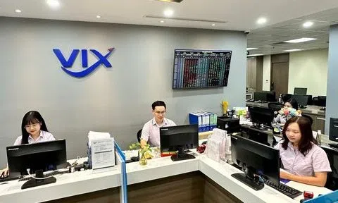 Chứng khoán VIX vượt kế hoạch lợi nhuận năm chỉ sau 6 tháng