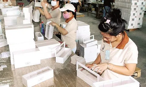 Thiếu đơn hàng xuất khẩu, lợi nhuận của Gỗ Đức Thành bị bào mòn mạnh