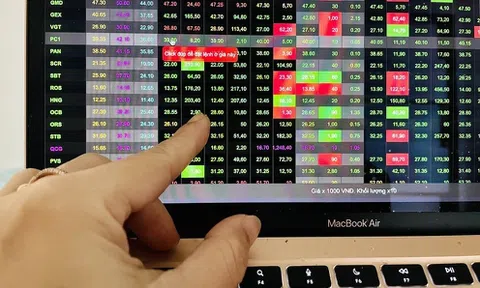 Lăng kính chứng khoán: VN-Index có nhiều cơ hội mở rộng đà hồi phục