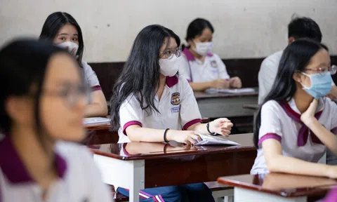 Thi tốt nghiệp THPT 2025: Thí sinh chỉ cần thi 2 môn bắt buộc
