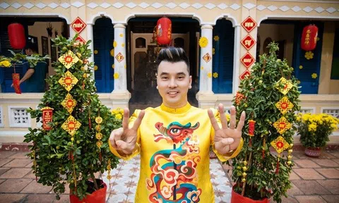 Ưng Hoàng Phúc 'quậy' hết cỡ trong MV xuân
