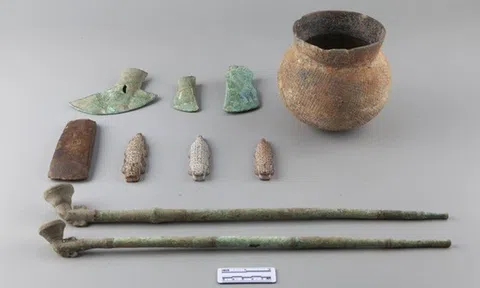 Mỹ trao trả 10 cổ vật quý cho Việt Nam