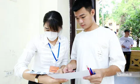 Bộ GD&ĐT cấp trùng phôi khiến 9 học sinh bị thu hồi bằng tốt nghiệp