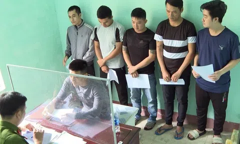 Vụ mở quán cà phê ghi cá độ bóng đá hơn 14 tỷ đồng: Khởi tố 6 người