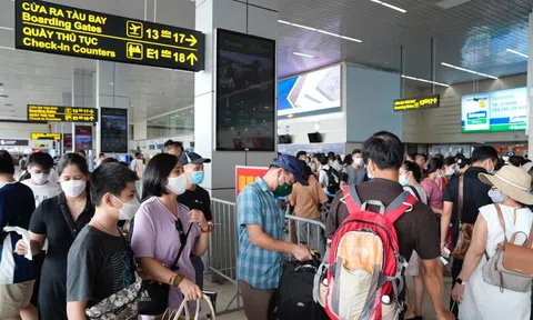 Cục Hàng không lên tiếng về thông tin khan hiếm vé máy bay dịp Tết Quý Mão